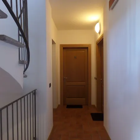 La Vecchia Scuola Hotel Lesa