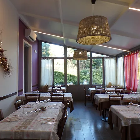 Hotel La Vecchia Scuola Lesa